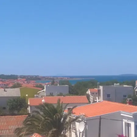 Narancs Διαμέρισμα Vir